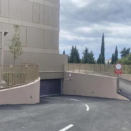 Iva 31 - Two-bedroom With Balcony And View Apartmán