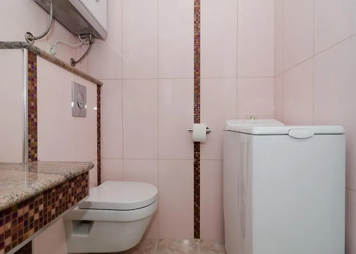 Apartamento Iva 31 - Two-bedroom With Balcony And View *