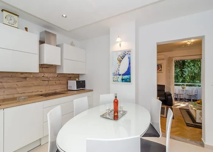 Iva 31 - Two-bedroom With Balcony And View Apartamento Dubrovnik