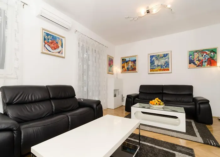 Iva 31 - Two-bedroom With Balcony And View Dubrovnik