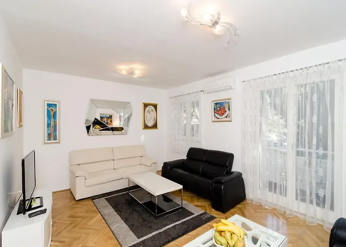 Iva 31 - Two-bedroom With Balcony And View * 두브로브니크