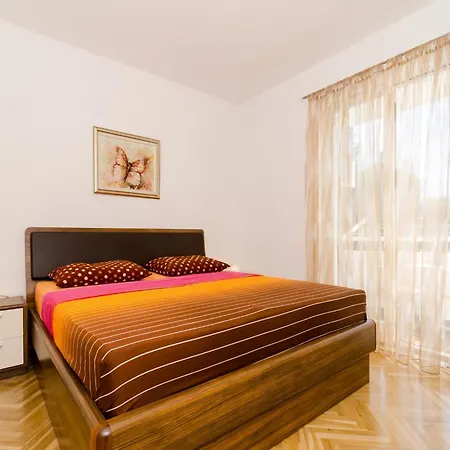 Apartment Iva 31 - Two-bedroom With Balcony And View